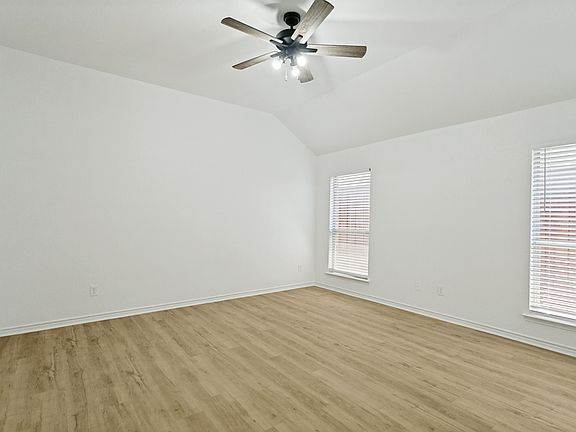5th image of 1745 Woodstream Ln