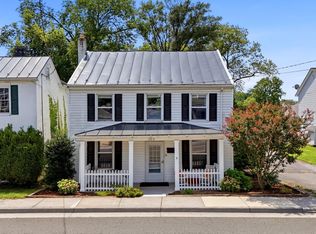 203 W Main St, Berryville, VA 22611