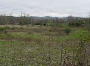 459 Spring Lake Rd, Red Hook, NY 12571