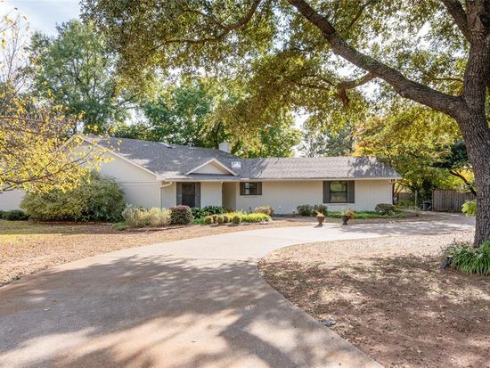 3521 Barberry Rd Grapevine Tx 76051 Mls 14467994 Zillow