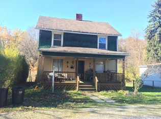 216 1/2 Elk Run Ave, Punxsutawney, PA 15767