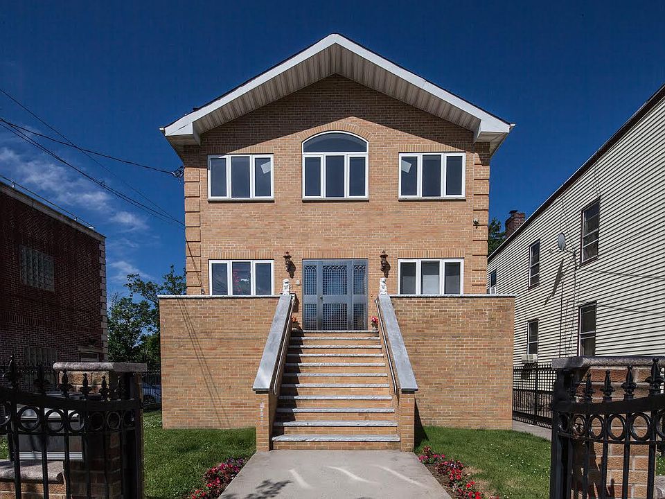 1st image of 12 Ave 152nd St