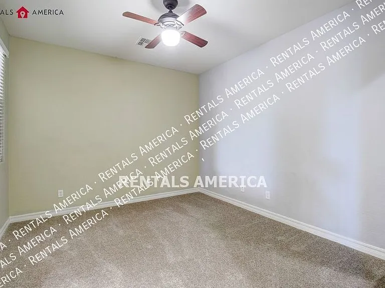 73 W Crescent Way — Photo 36