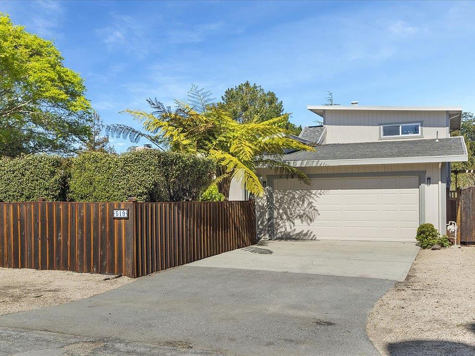 1st image of 519 Townsend Dr