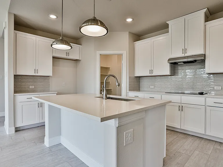 101 Gardenia Dr — Photo 9
