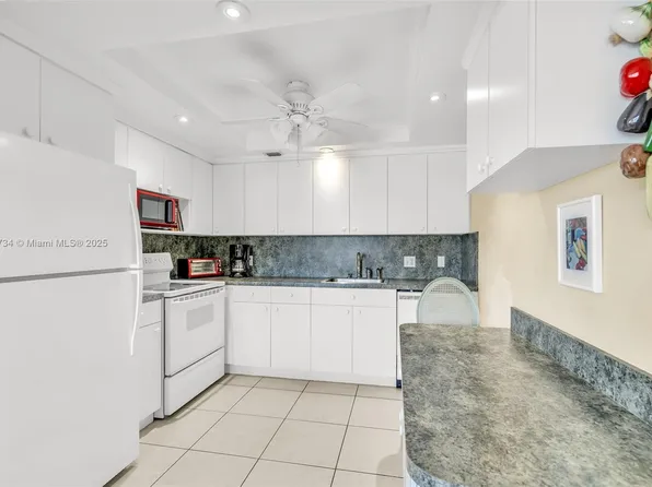 250 Grantham Cir #250-C, Deerfield Beach, FL 33442