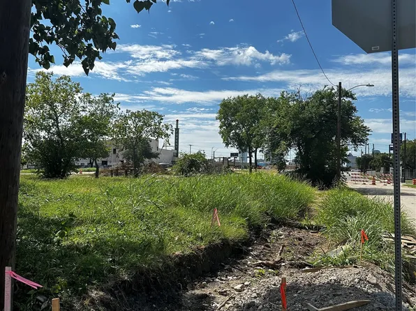 2209 Pennsylvania Ave, Dallas, TX 75215