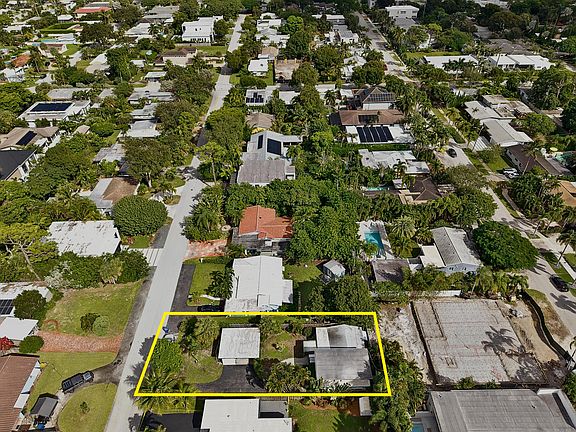 5th image of 116 NE 22nd Street