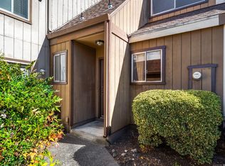 1990 Knolls Drive, Santa Rosa, CA 95405