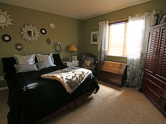 4th image of 3724 E Summerridge Cir