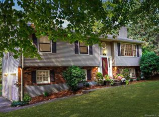 72 Gideon Ln, Glastonbury, CT 06033