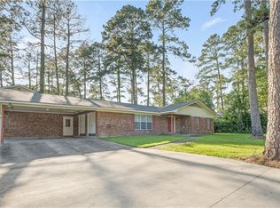 102 Lenora St, Pineville, LA 71360