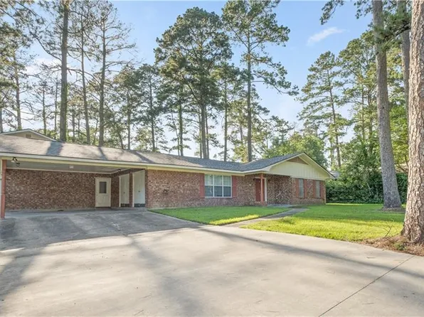 102 Lenora St, Pineville, LA 71360