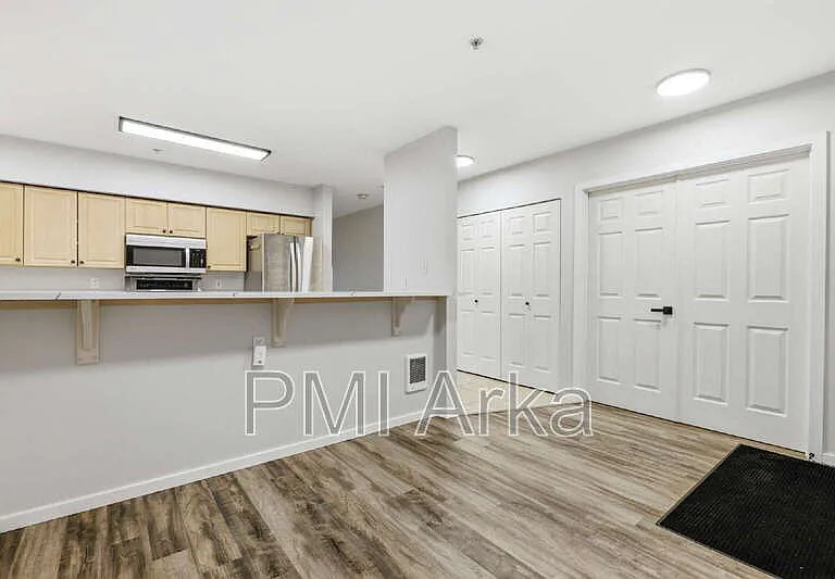 15340 Macadam Rd S #B206 — Photo 9