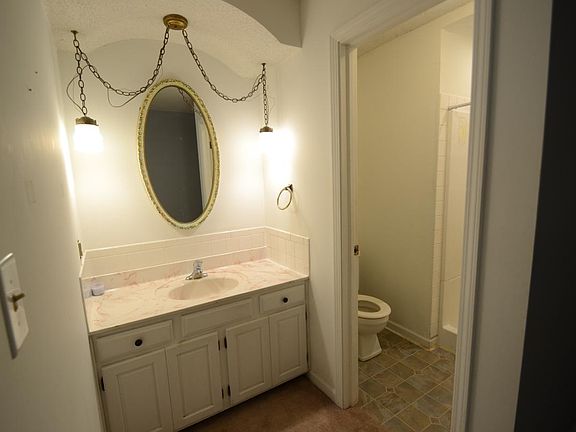 full bathroom in master bed room