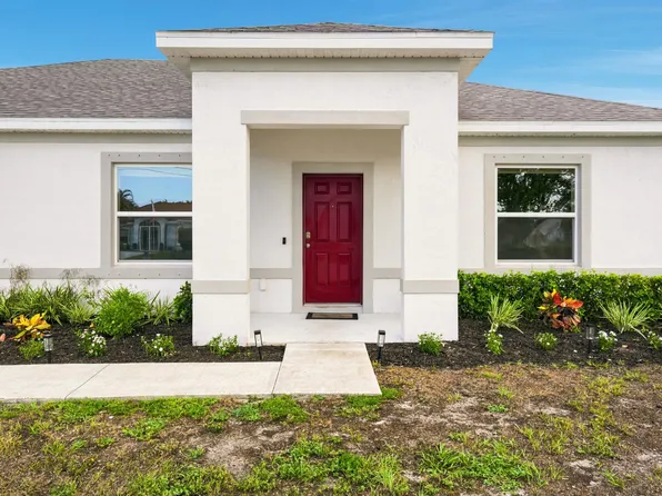 201 SW North Wakefield Circle, Port St Lucie, FL 34953