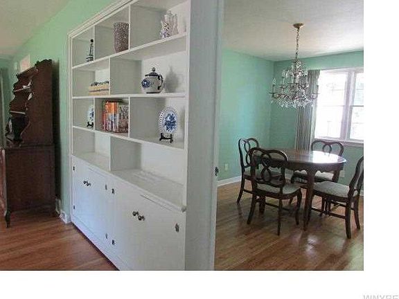 5th image of 364 Wehrle Dr