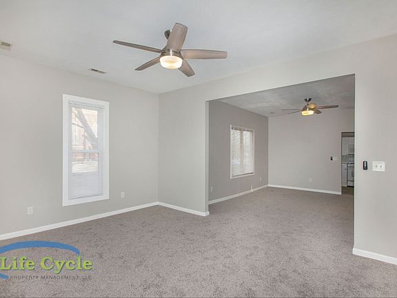 2nd image of 160 Carrier St NE #2