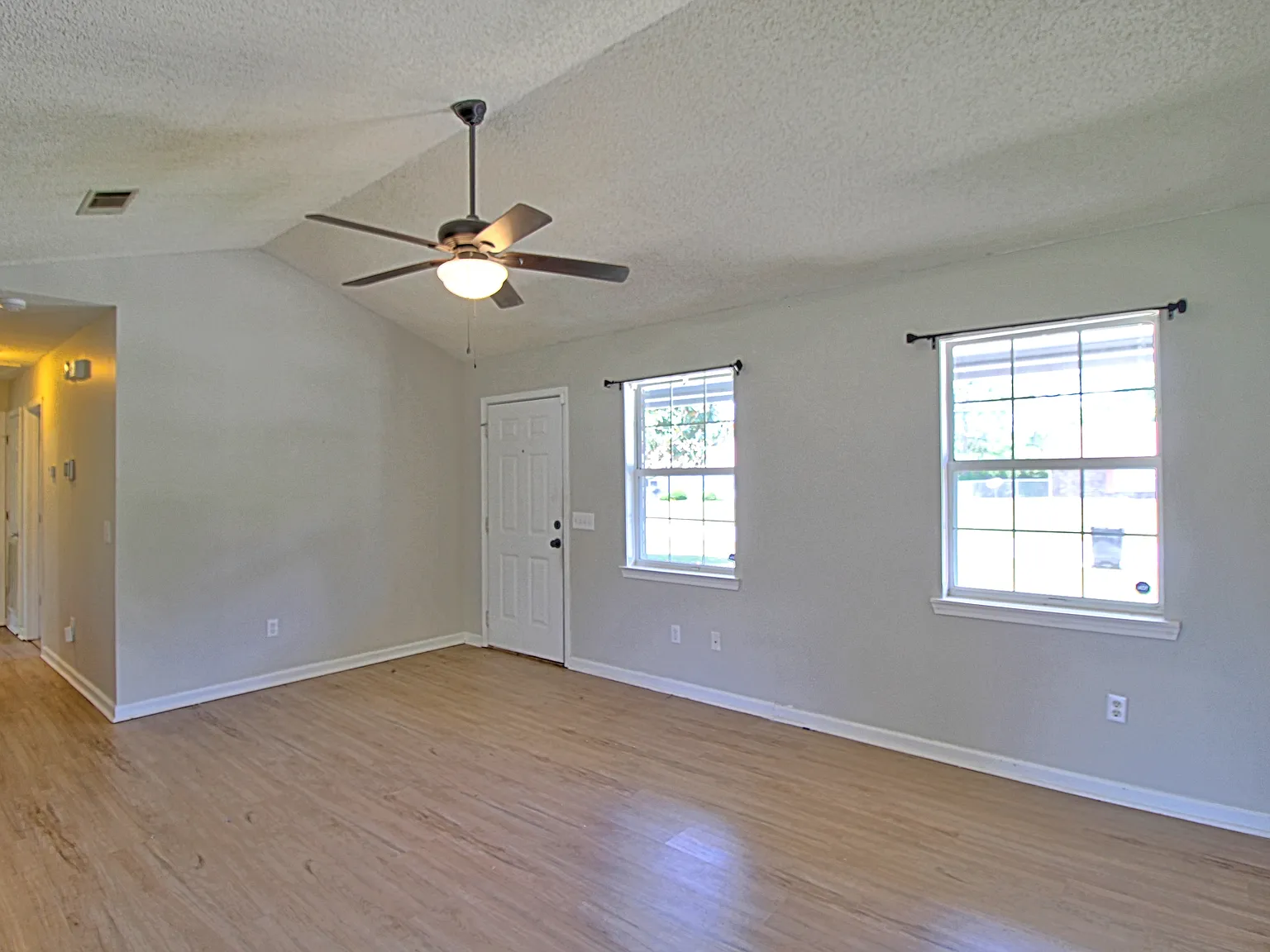 218 Sheila Drive - 1 — Photo 4