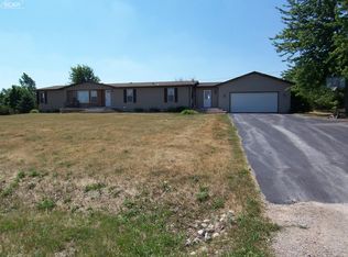 3403 Reid Rd, Swartz Creek, MI 48473