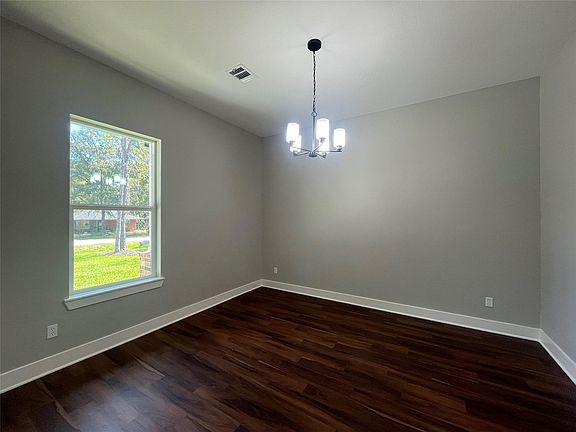 5th image of 28811 Champion Oaks Dr
