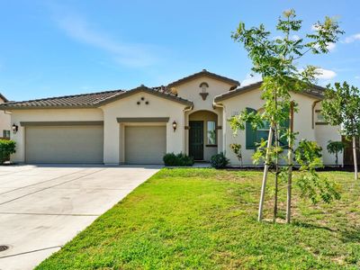 723 E Aretha Ave, Fowler, CA, 93625