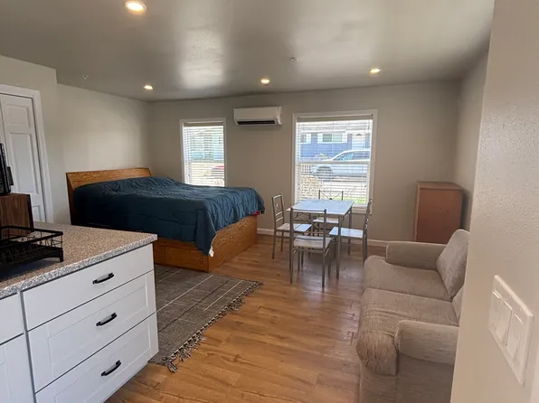 499 E Chestnut St Suite C, Fort Bragg, CA 95437