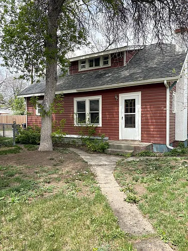 205 1/2 Terry Ave Photo 1