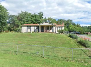 101 Desper Hollow Rd, Staunton, VA 24401