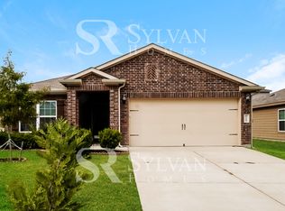 125 Farmer Ln, Jarrell, TX 76537