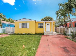 5940 SW 6th St, Miami, FL 33144