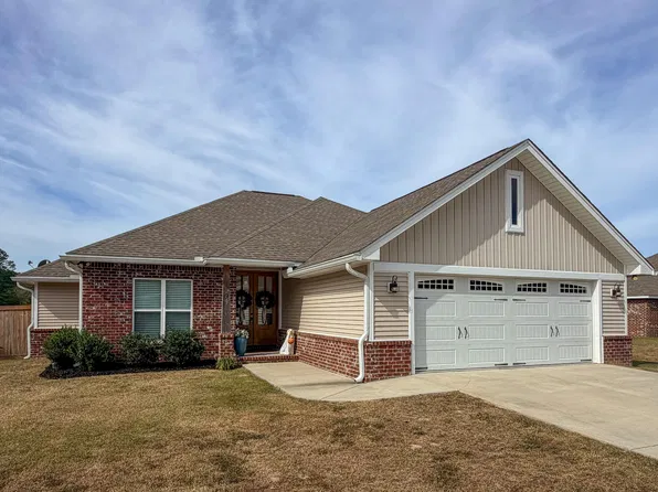 9 Westhaven Dr, Hattiesburg, MS 39402