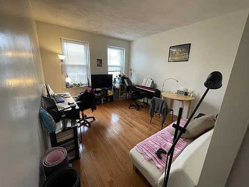 1427 Commonwealth Ave #1427 Photo 1