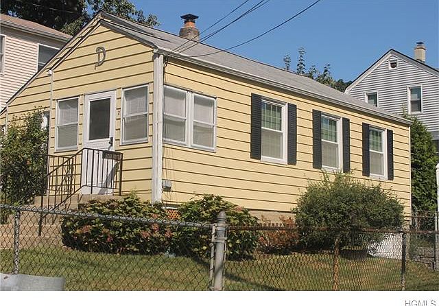 1st image of 2 Floral Ln