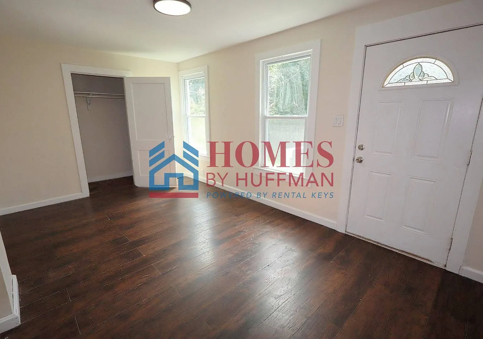 One Bedroom House | Move in Ready — Photo 3