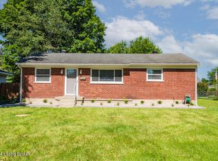 7802 Bluebonnet Rd, Louisville, KY 40258