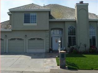 340 Fairway Dr, Half Moon Bay, CA 94019