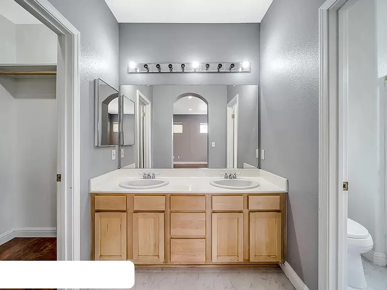 815 Chagall Rd — Photo 4