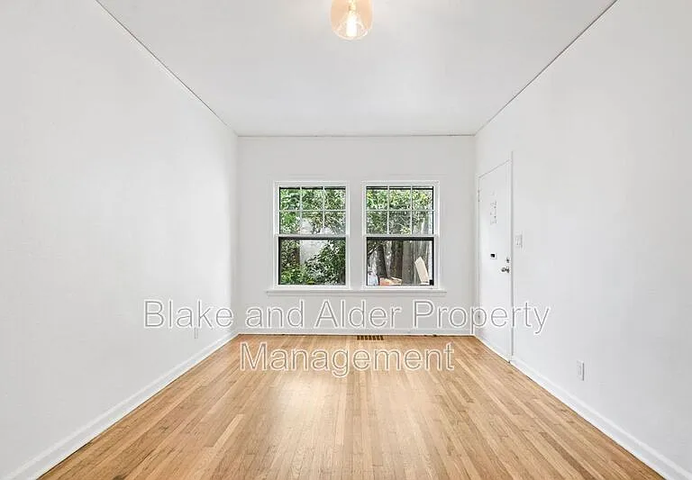 3622 SE Harrison St #6 — Photo 3