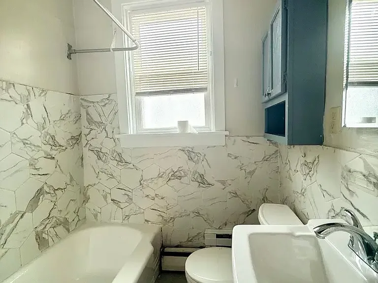 2508 Derry St #2 — Photo 6