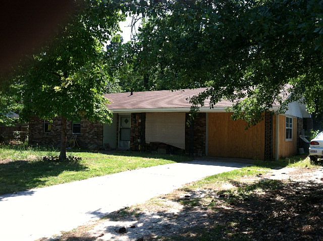 1st image of 218 Palmetto Dr
