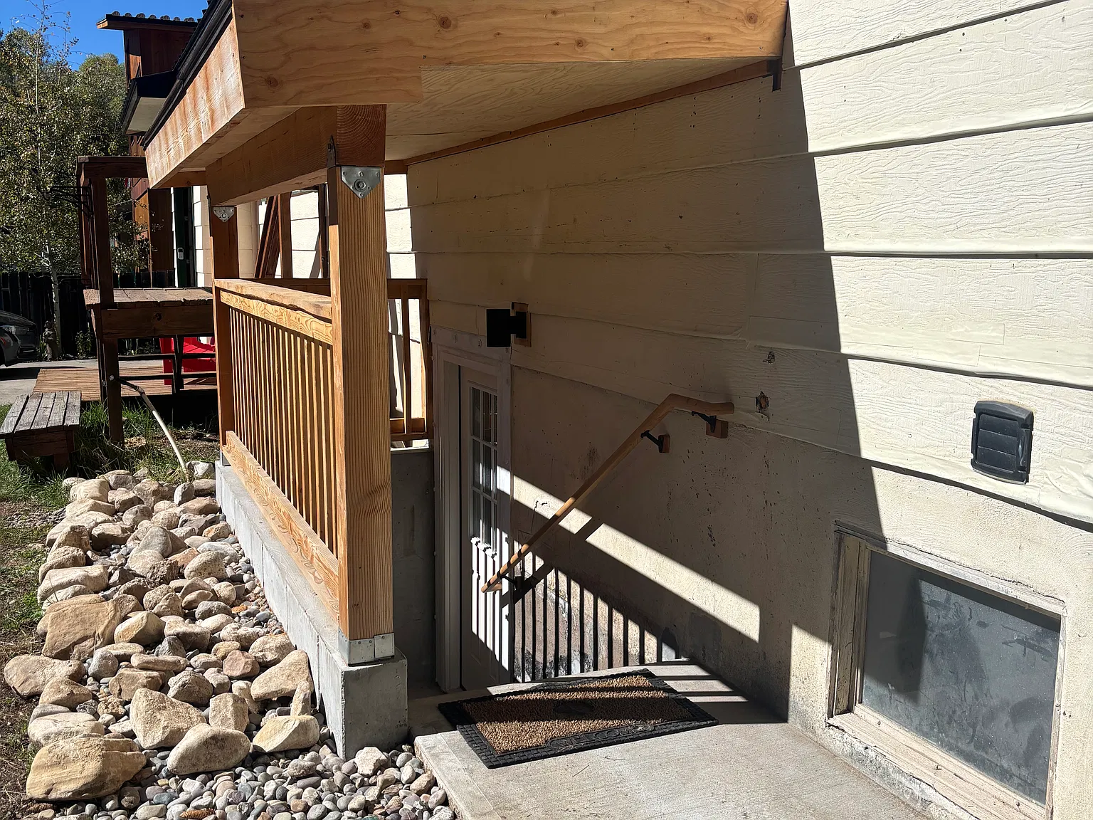 1 bed, 450 sqft, $2,400 — Photo 2