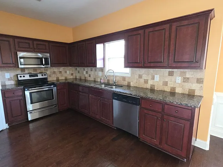 1442 Cypress Ridge Dr — Photo 10