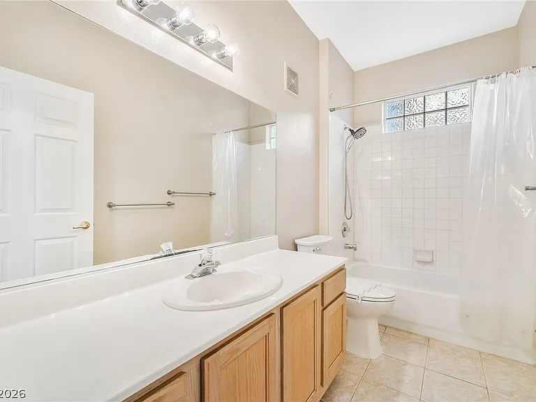 2050 W Warm Springs Rd #2411 — Photo 26