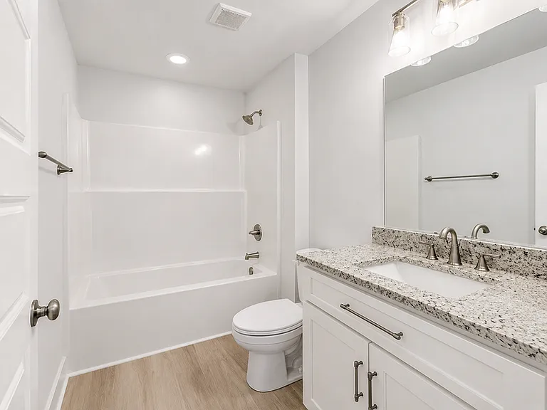 1533 Payne St #0 — Photo 10