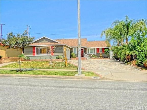 5th image of 15415 Foremast Dr