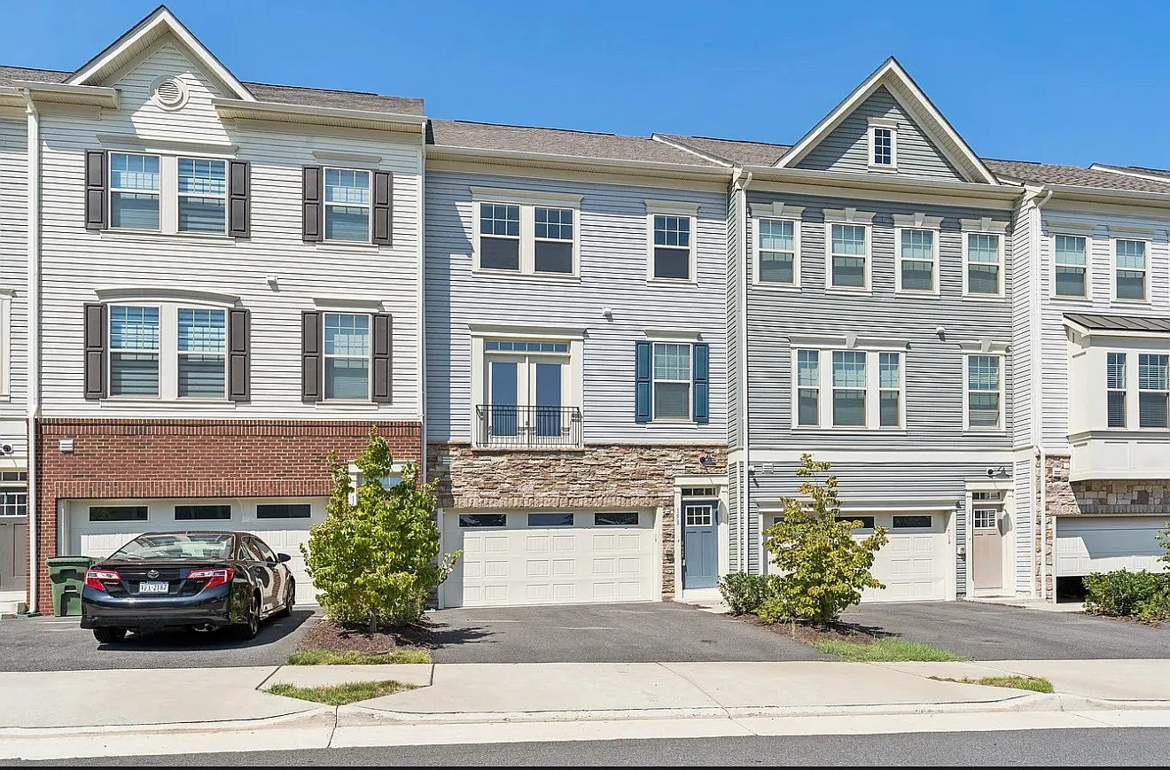 158 Whitson Woods Pl — Photo 1
