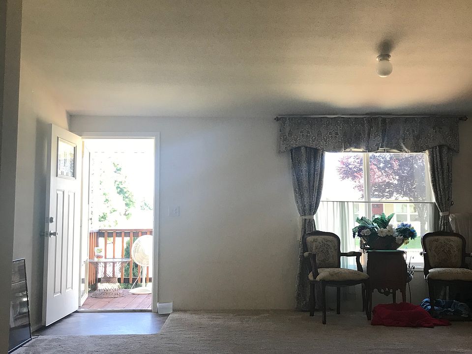2nd image of 633 E Archwood Dr Unit 26