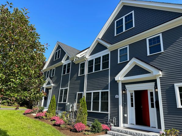 33 Pleasant St #33