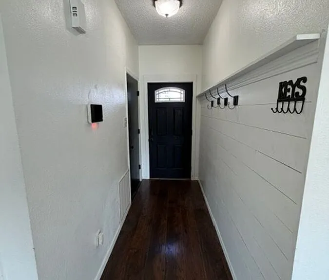 5009 Paragon Dr — Photo 4